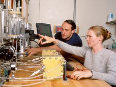 Students work with a Schatz Energy Research Center fuel cell test station